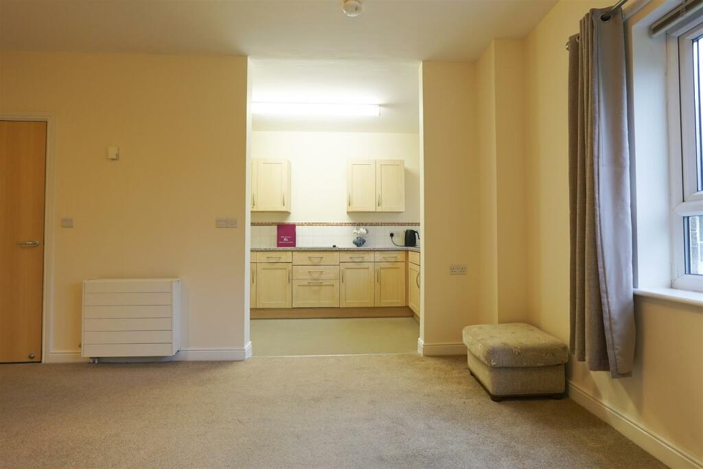 Additional image 6 of Baldwin Lane, Clayton, Bradford