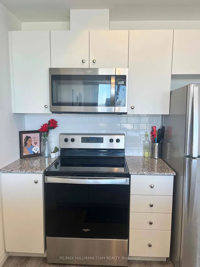 Additional image 9 of 108 Garment St Unit 1709