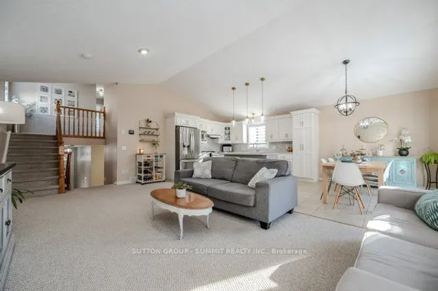 Additional image 9 of 51 COPPER LEAF St