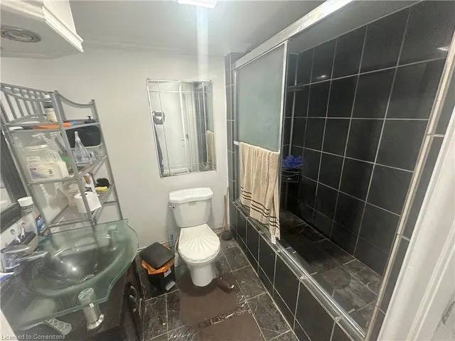 Additional image 21 of 70 Ellis Ave