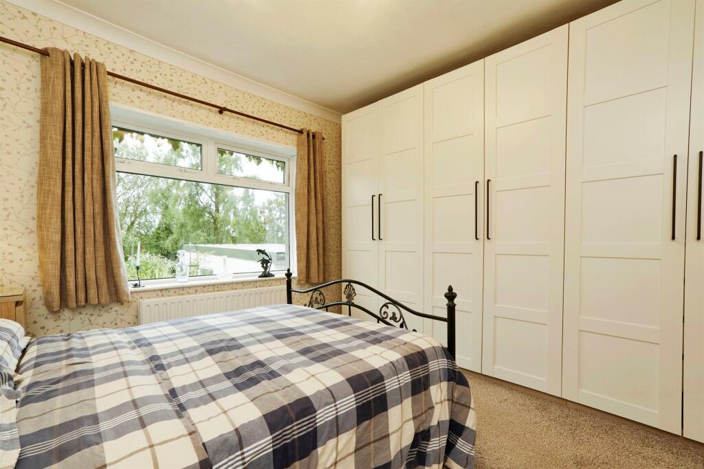 Additional image 8 of Hill Top Road, Hainworth, Keighley