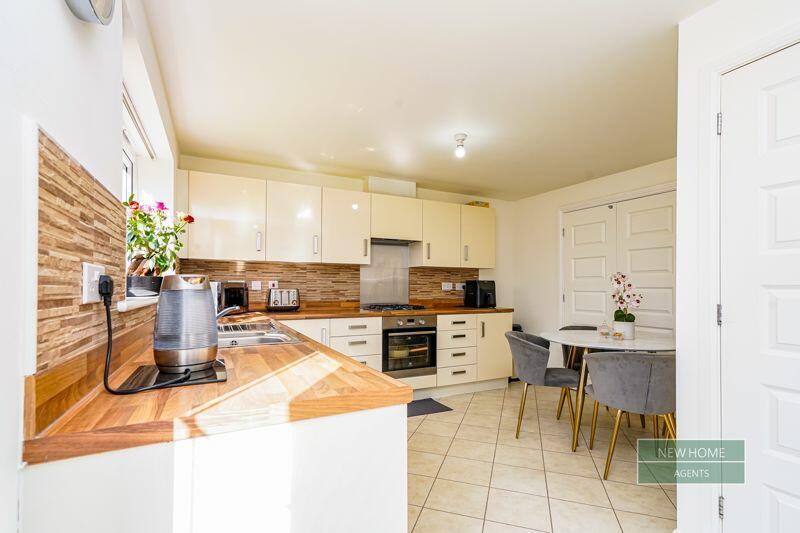Additional image 4 of Beacon Hill, Braithwaite, Keighley, BD22 6FE