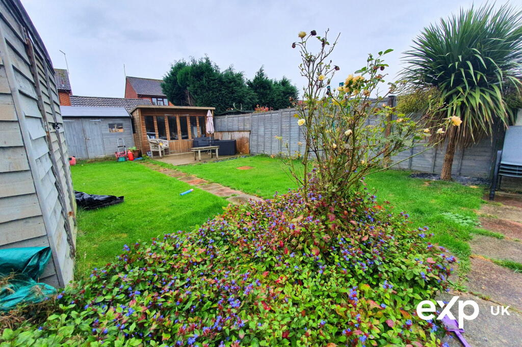 Additional image 13 of Walking Distance of Hamworthy Park / Sea Front - Family Home with South Facing Garden