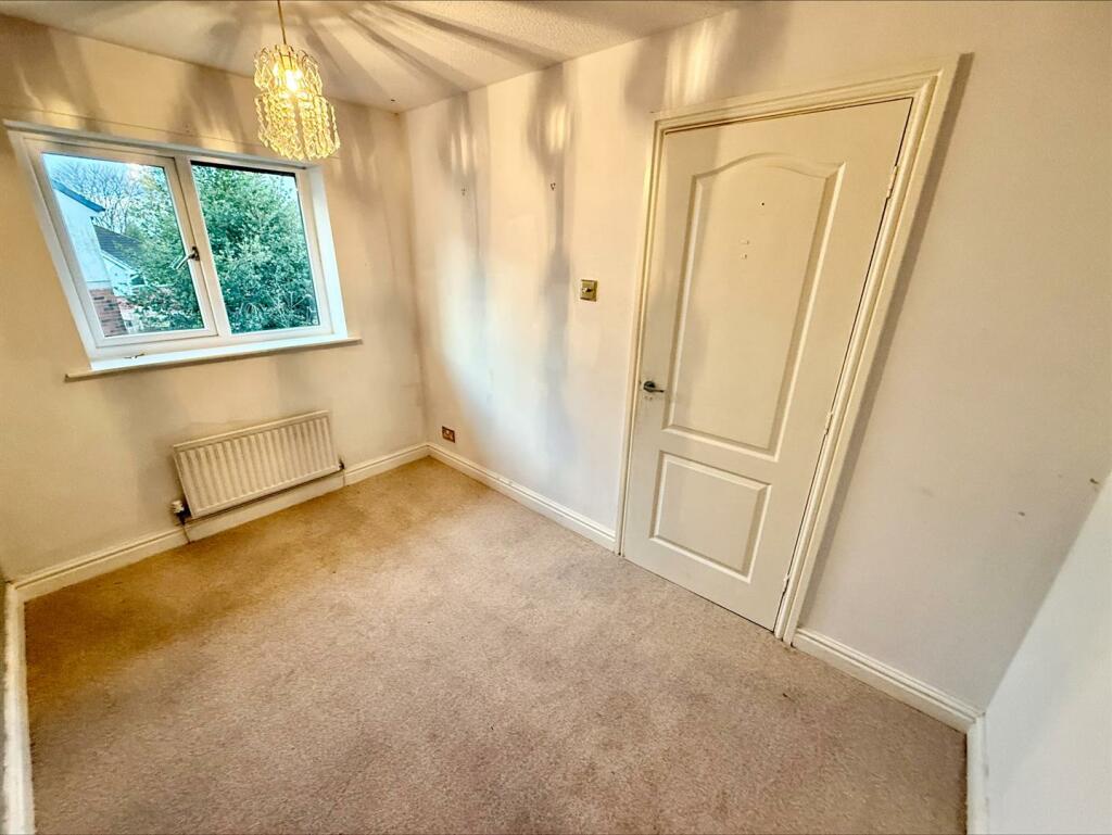 Additional image 8 of 13 Winterley DriveHuncoatAccringtonLancashire