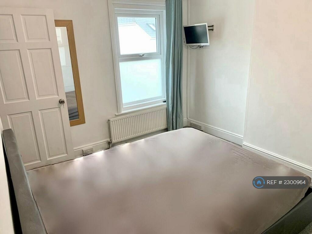 Additional image 12 of Ringwood Road, Poole, BH14
