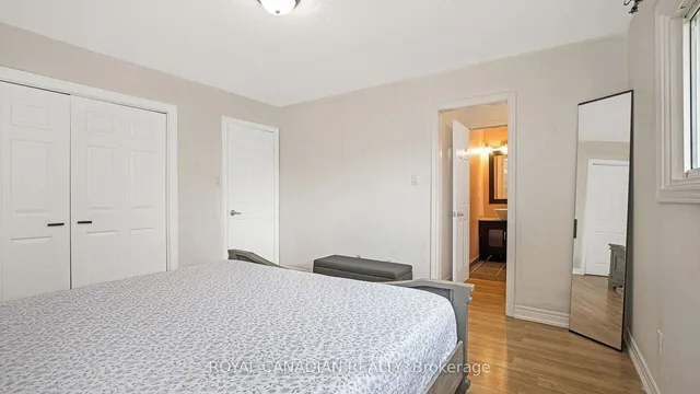 Additional image 16 of 18 Wabash Crt