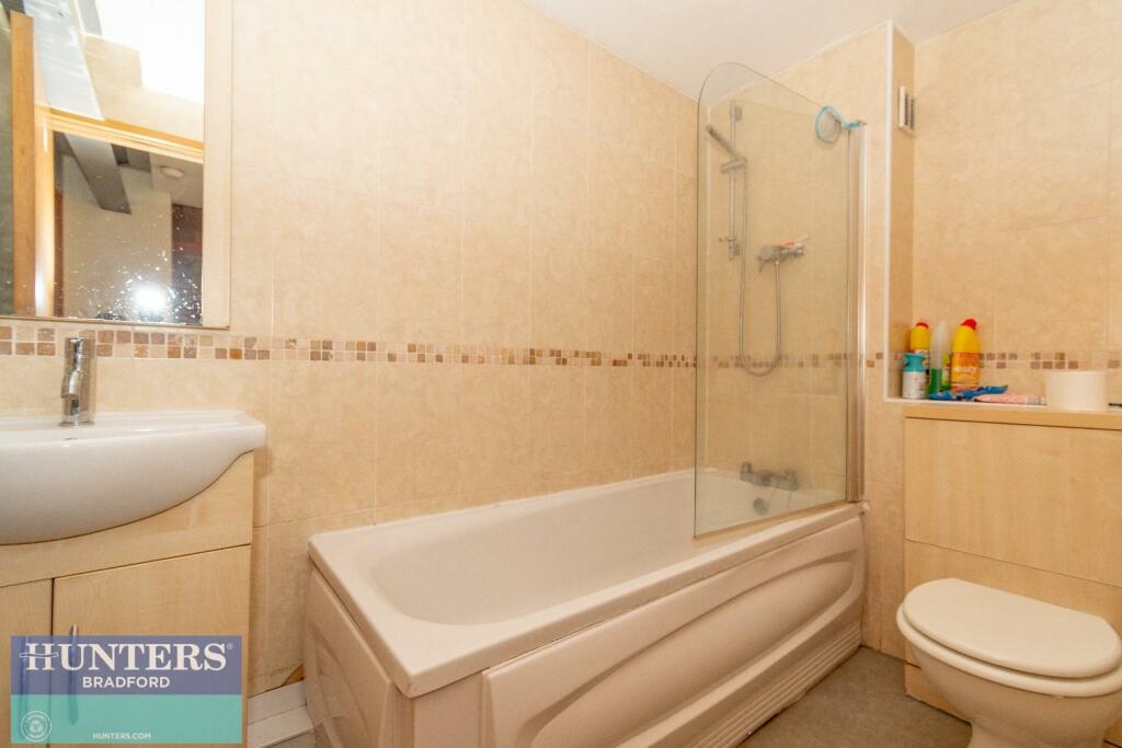 Additional image 4 of REF SR - Byron Halls, Byron Street Barkerend, Bradford, West Yorkshire, BD3 0AR