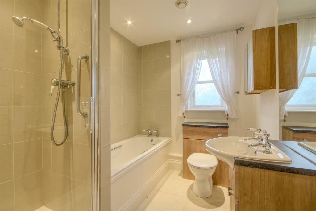 Additional image 7 of Burnside House, Skipton