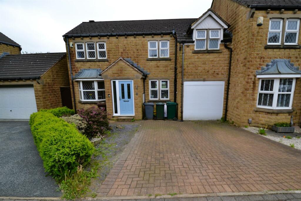 Pendle Court, Queensbury, Bradford