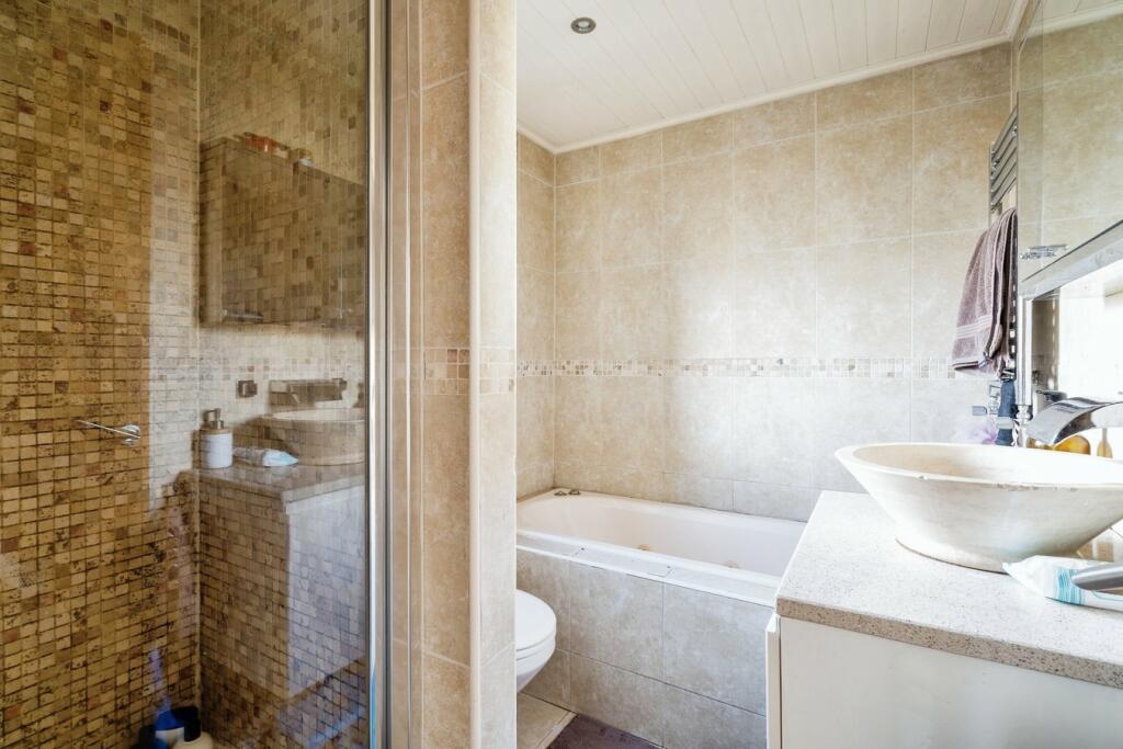 Additional image 16 of Clydesdale Drive, Bradford, BD6