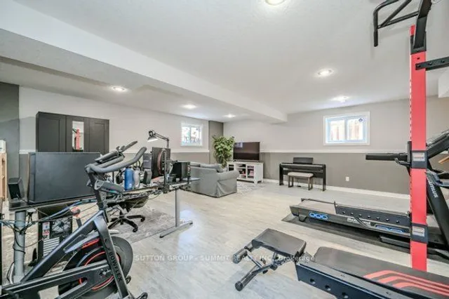 Additional image 25 of 51 COPPER LEAF St