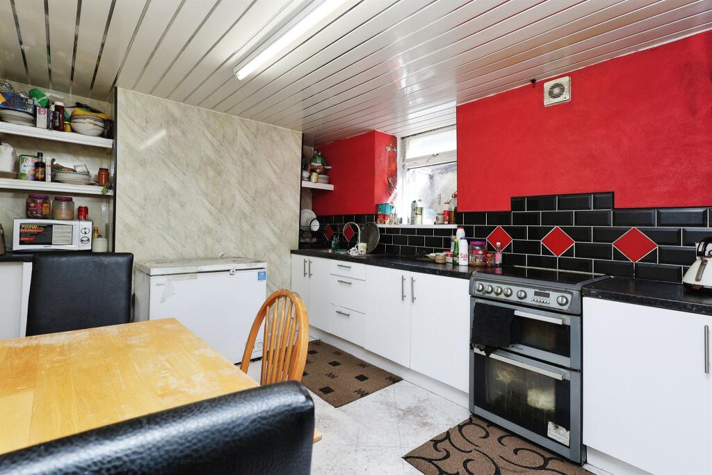 Additional image 8 of Redcliffe Street, Keighley