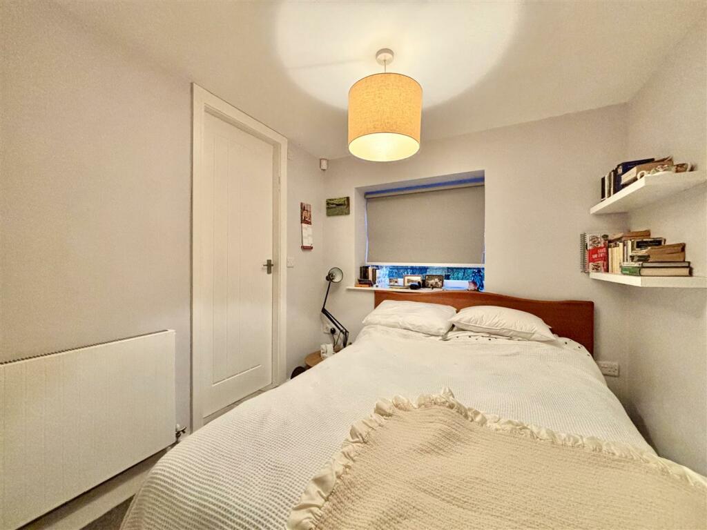 Additional image 12 of Park Grove, Queensbury, Bradford