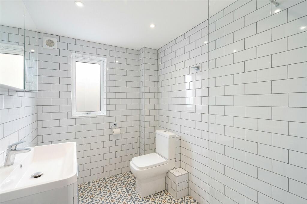 Additional image 14 of Cliff Drive, Canford Cliffs, Poole, BH13