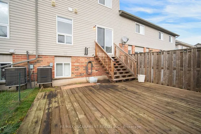 Additional image 37 of 284 Sophia Cres