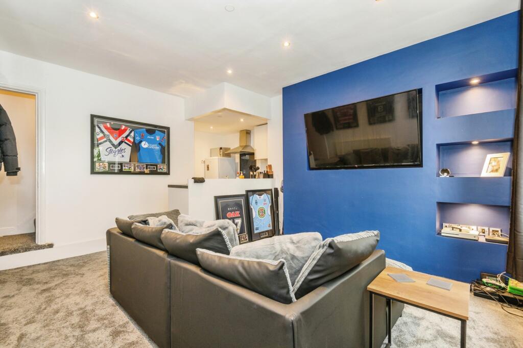 Additional image 16 of Giles Street, Bradford, BD6