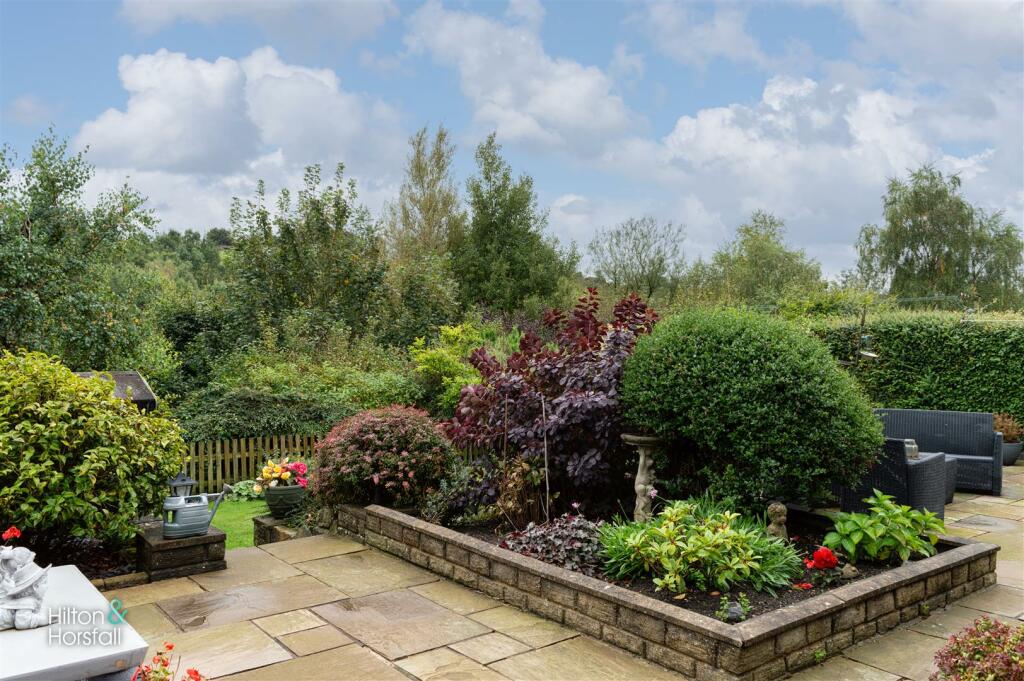 Additional image 20 of Barn Field Close, Colne