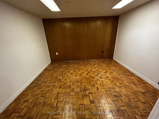 Additional image 18 of 106 Belwood Cres