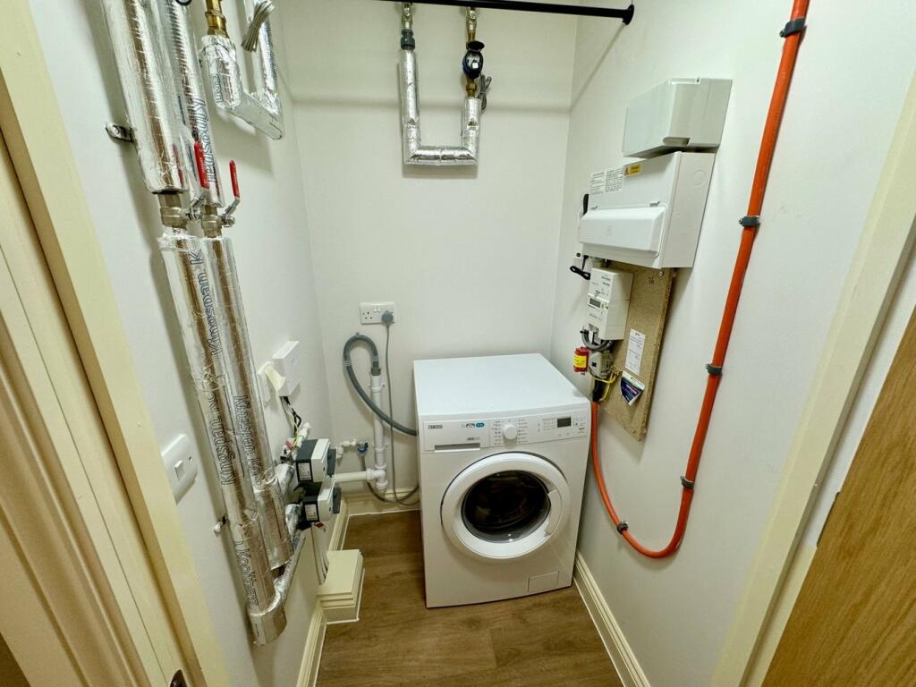 Additional image 13 of Parkstone Road, Poole, BH15