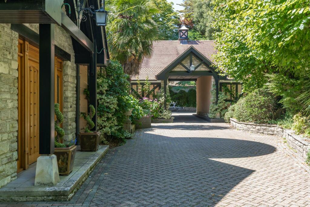 Additional image 21 of The Avenue, Branksome Park