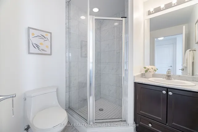 Additional image 19 of 60 Absolute Ave Unit 1904