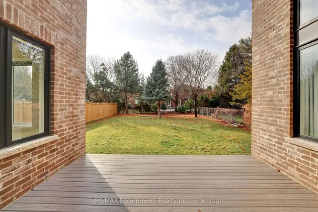 Additional image 36 of 560 Woodview Rd