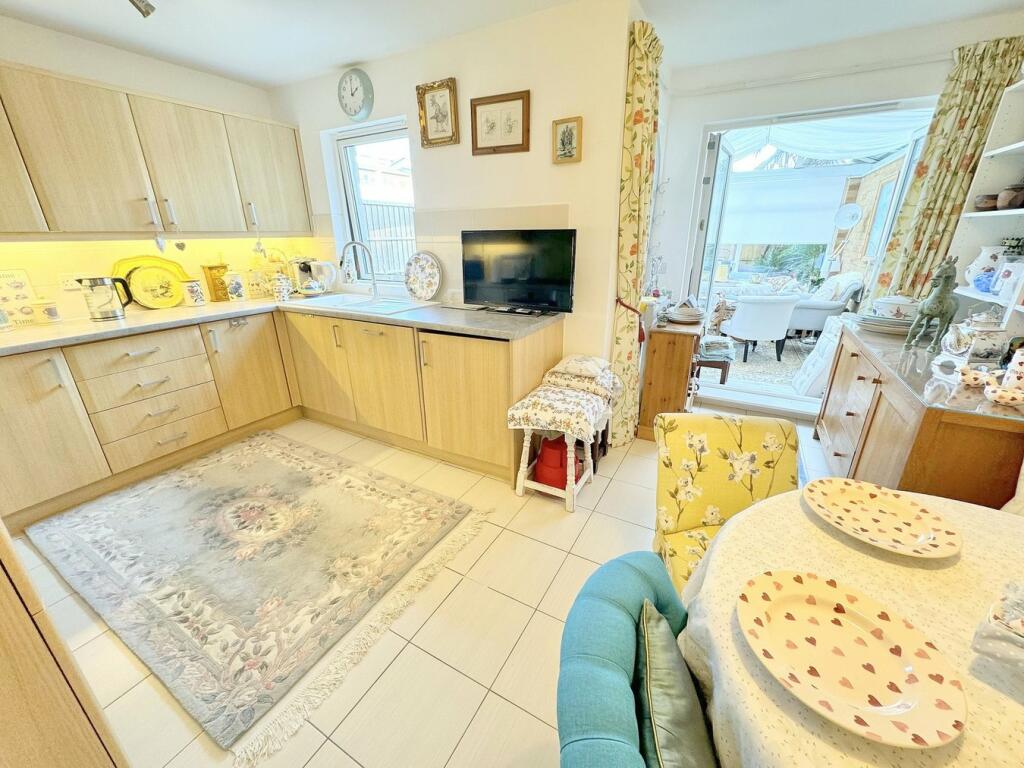 Additional image 4 of Broomhill Way, Hamworthy, Poole, BH15