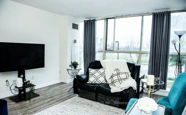 Additional image 10 of 4205 SHIPP Dr Unit 202