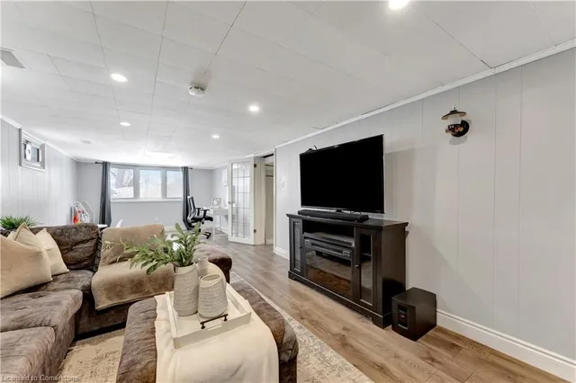 Additional image 23 of 11 Southmoor Dr