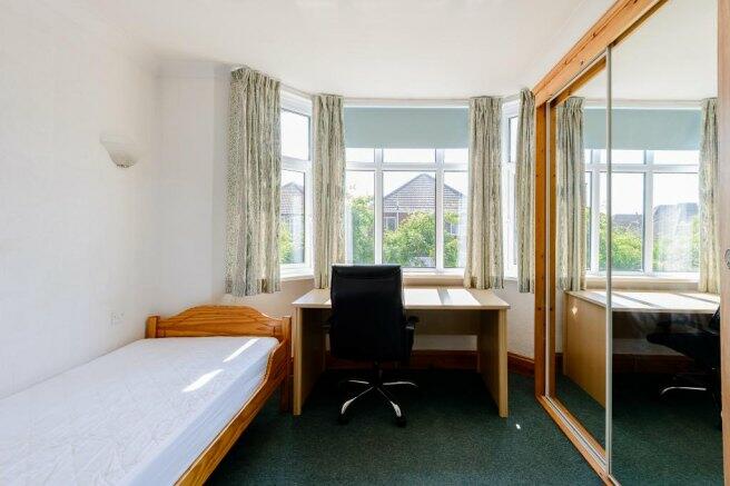 Additional image 4 of Pine Avenue