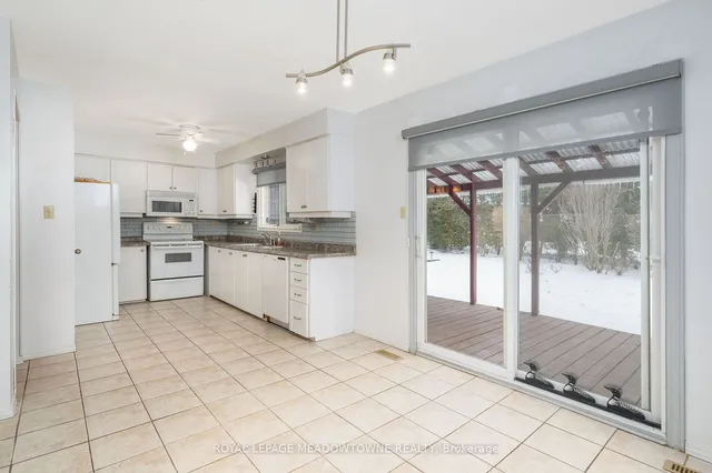 Additional image 16 of 15 Oakington Pl