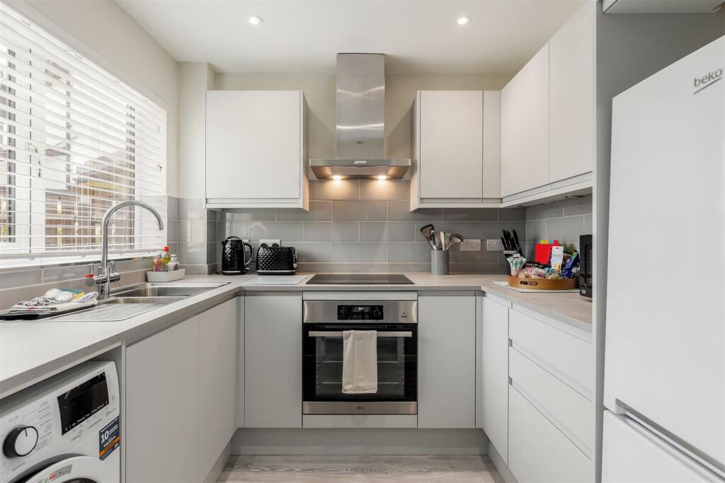 Additional image 8 of Labrador Drive, Poole