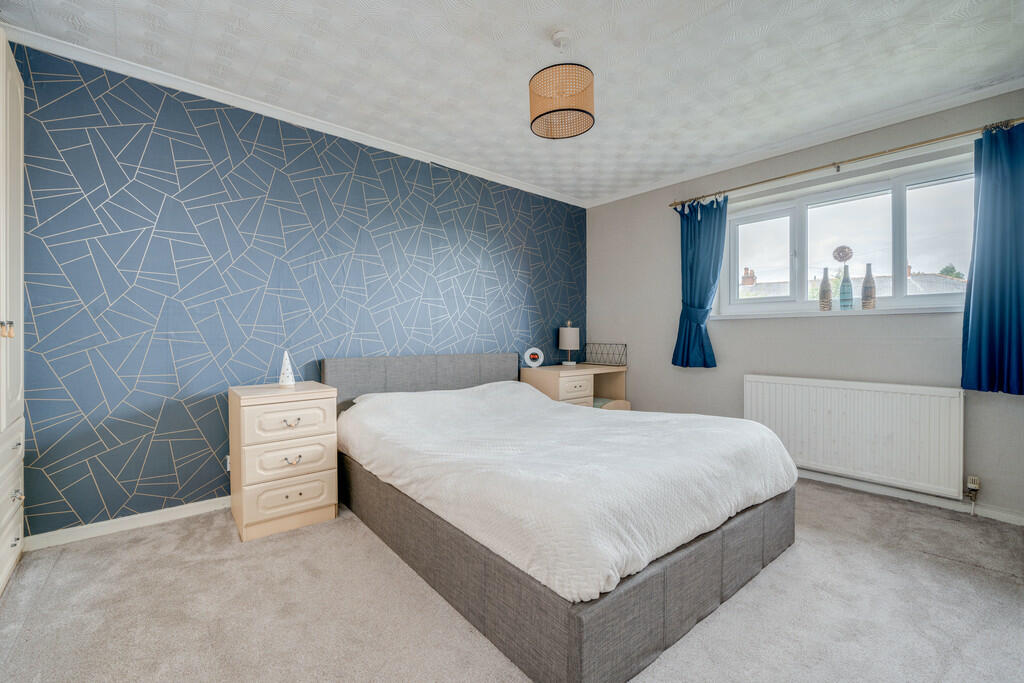 Additional image 11 of Farfield Avenue, Bradford