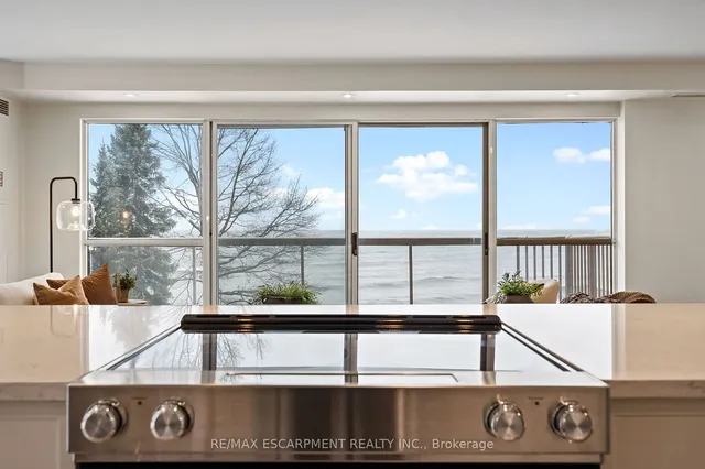 Additional image 15 of 2210 Lakeshore Rd Unit 202