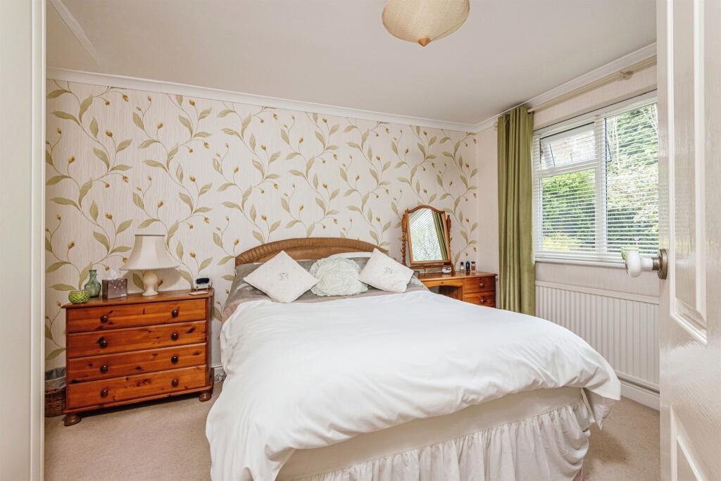 Additional image 8 of Brownroyd Hill Road, Bradford