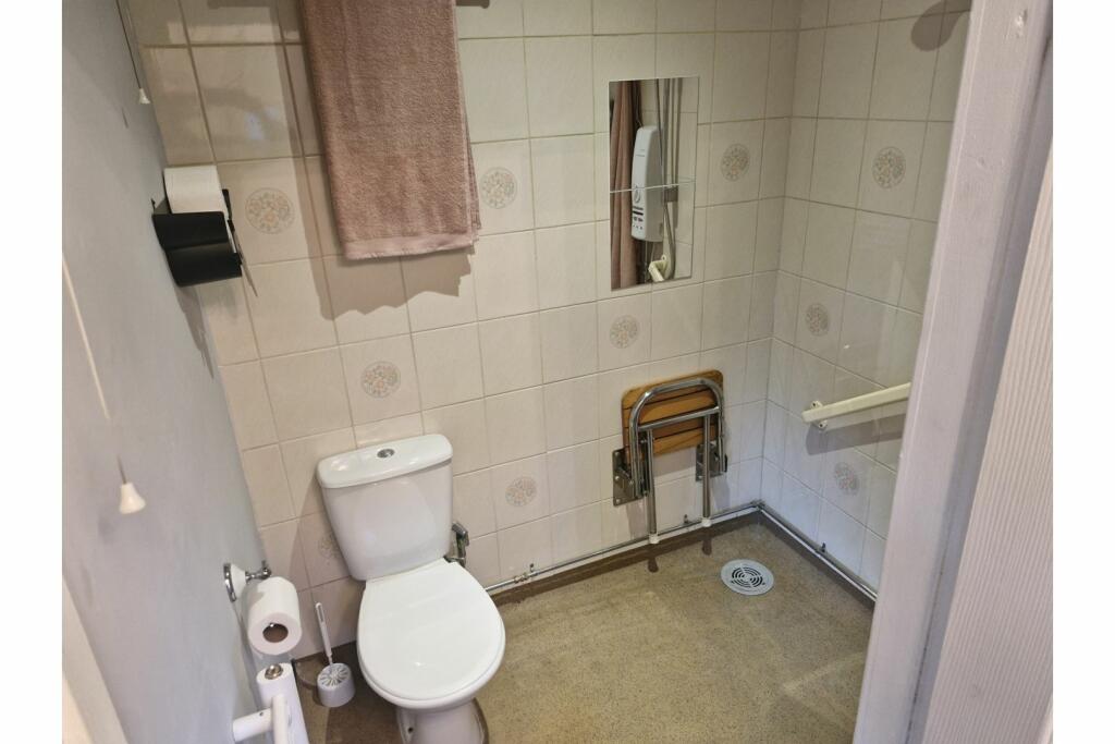 Additional image 13 of Peverell Close, Bradford, BD4
