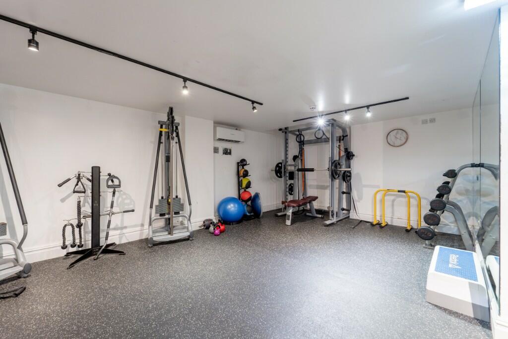 Additional image 12 of Knyveton Road, Bournemouth, Dorset, BH1