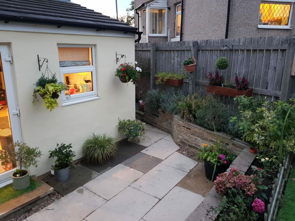 Additional image 26 of Bolton Crescent, Bradford, BD2