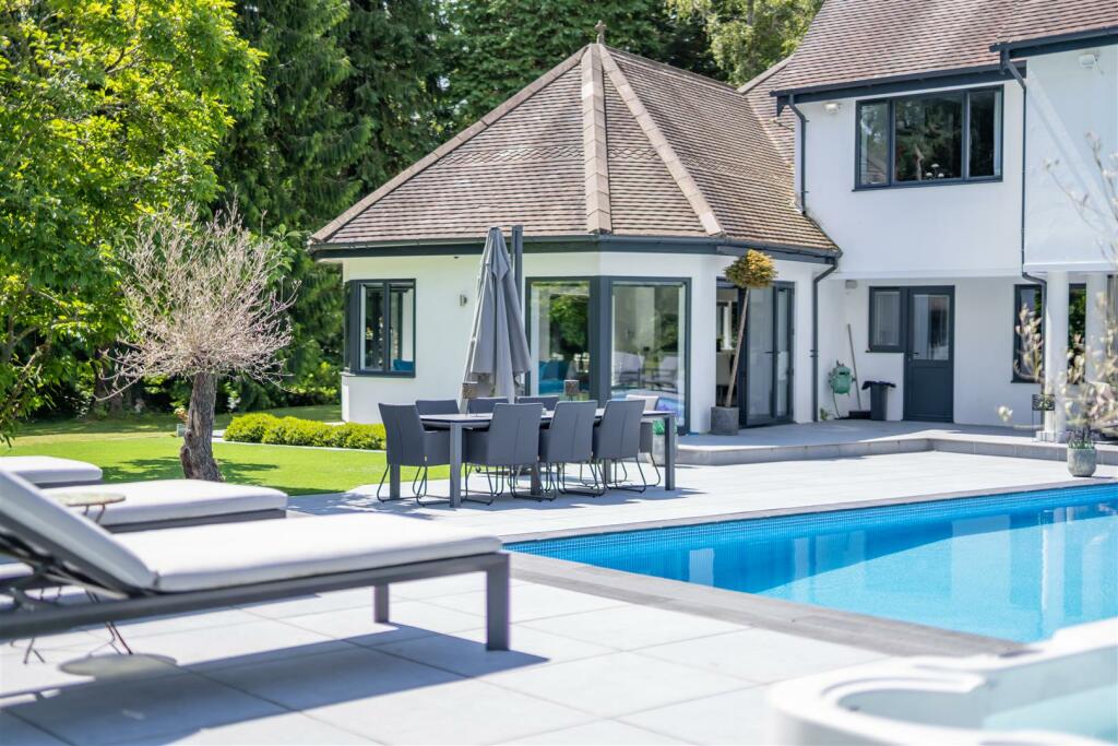 Additional image 19 of Western Avenue, Branksome Park