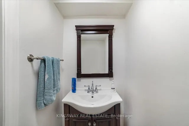 Additional image 22 of 109 Ashton Cres Unit 109