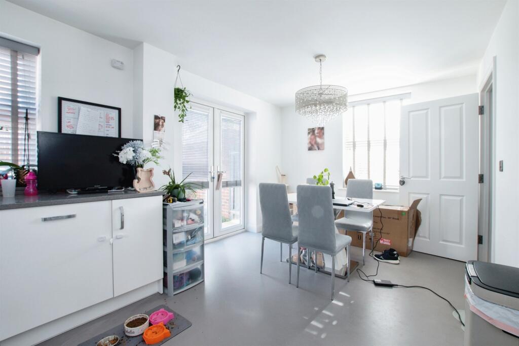 Additional image 6 of Provence Drive, Bearwood, Bournemouth