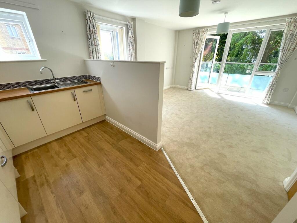 Additional image 3 of 47 Parkstone Road, Poole, BH15