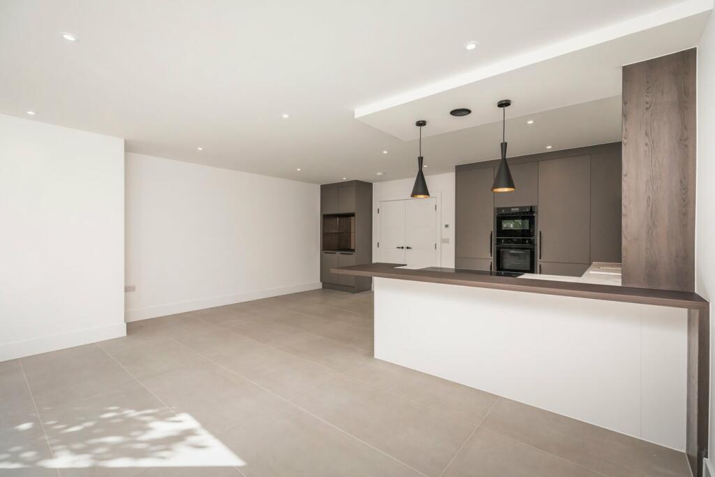 Additional image 7 of 30 Bournemouth Road, Ashley Cross, Poole, BH14