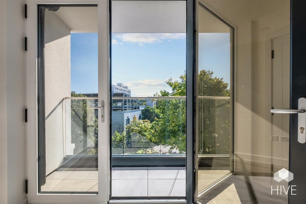 Additional image 4 of The Sloop, Commercial Road, Poole