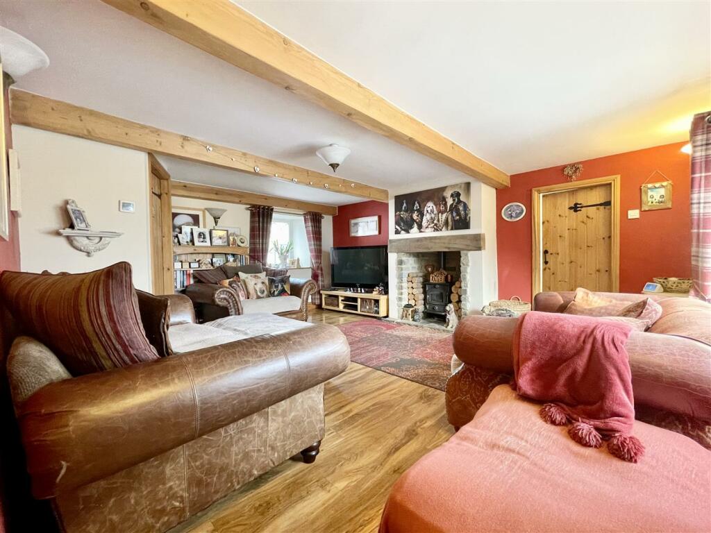 Additional image 5 of Littlemoor, Queensbury, BD13 1DD