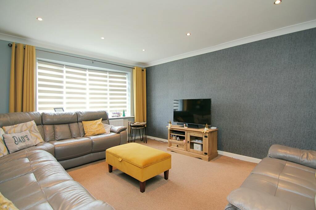 Additional image 3 of Roundhill Close, Queensbury, Bradford, BD13