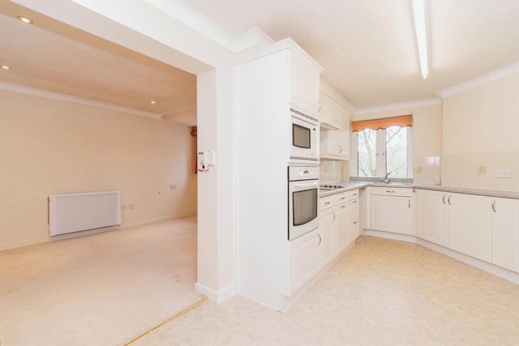 Additional image 9 of Beech Street, Bingley