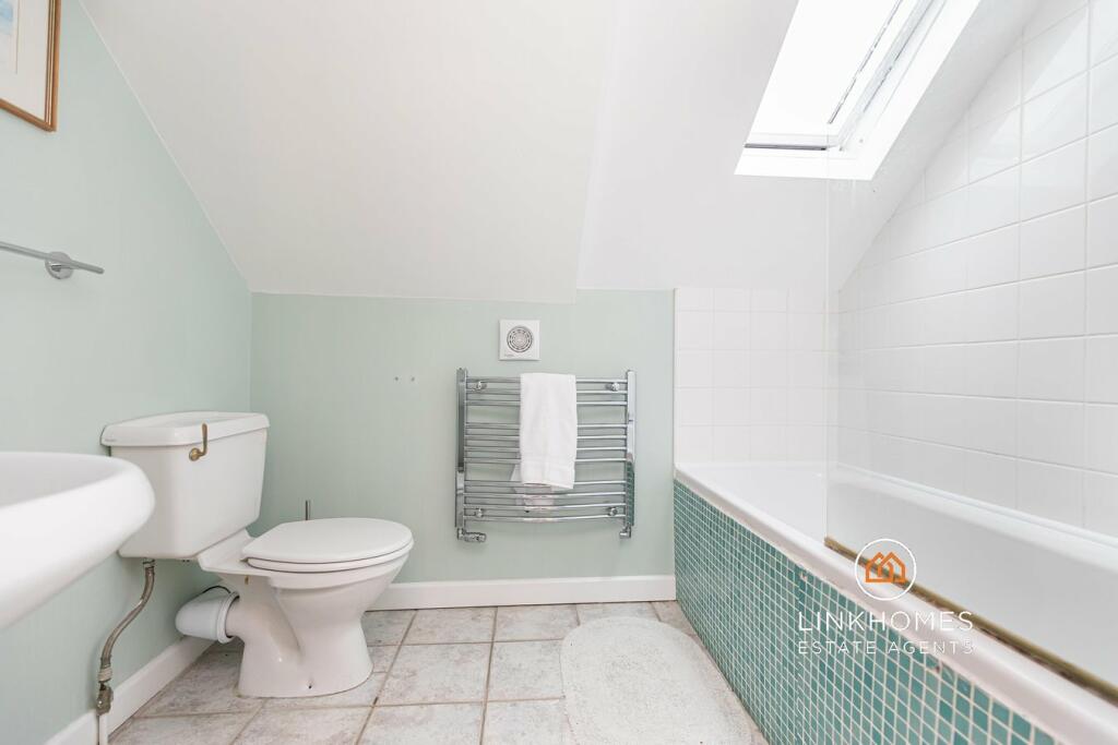 Additional image 29 of Lulworth Avenue, Poole, BH15