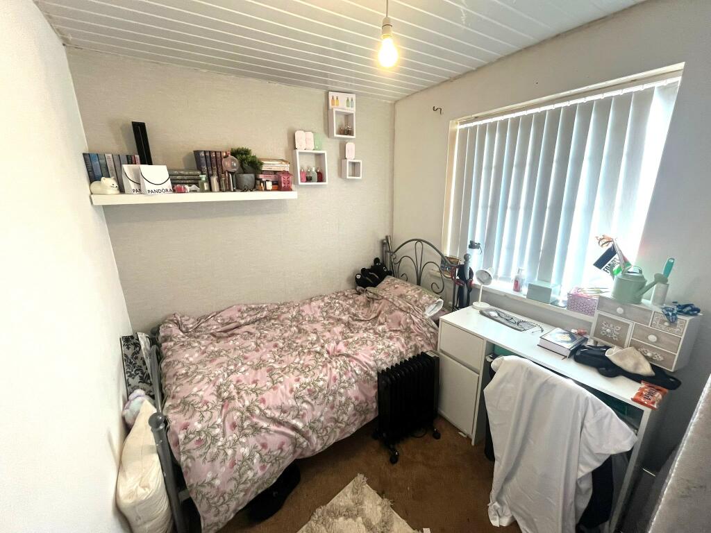 Additional image 9 of Shay Crescent, Bradford