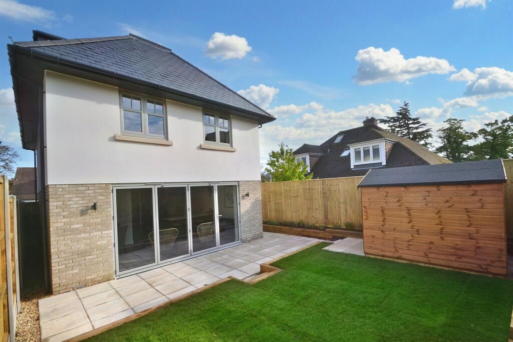 Additional image 10 of Ashley Cross